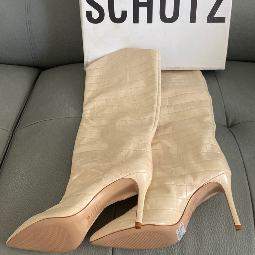 New high-leather boots